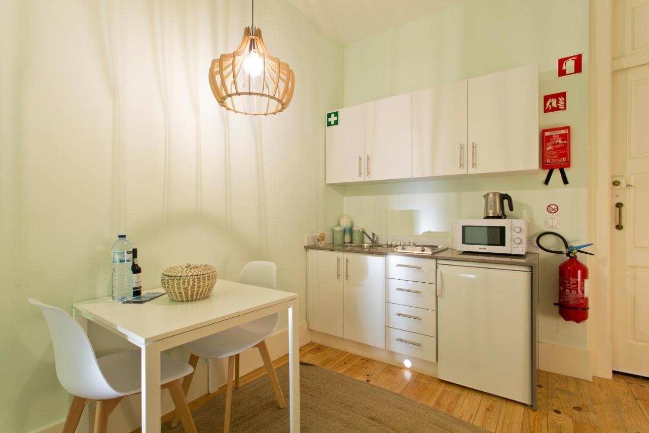 Aposentus - Riverside Miragaia Apartment Порто Екстериор снимка